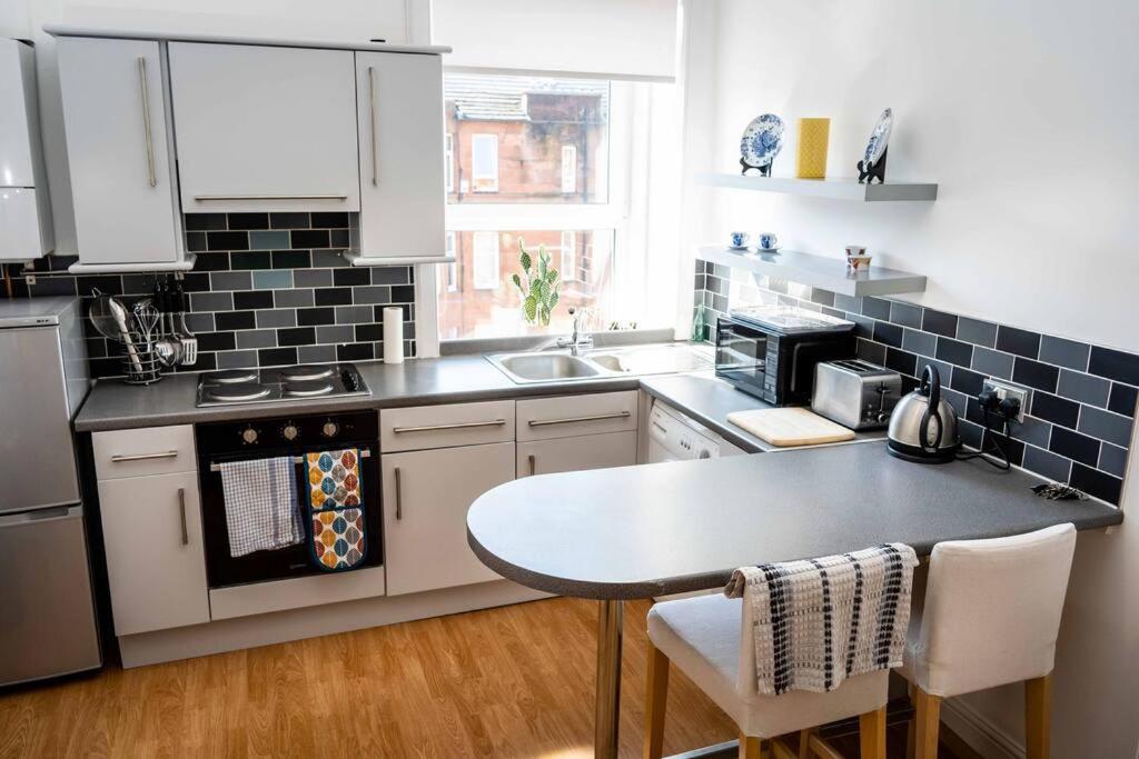 Appartement Charming 1-Bed Southside Flat In Great Location à Glasgow Extérieur photo